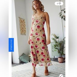 Urban Outfitters Floral slip dress Size Medium